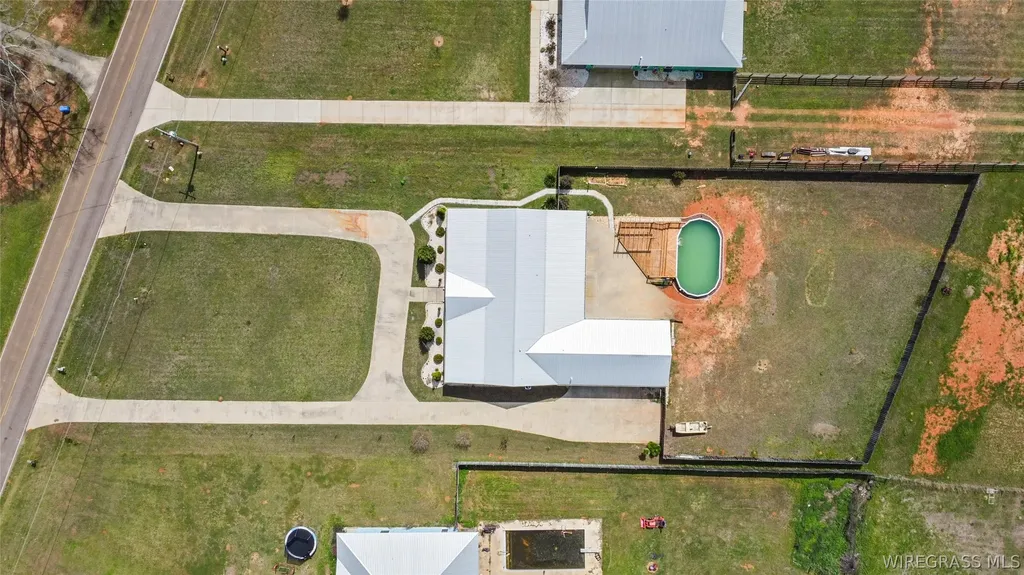 6417 County Road 708 Road Enterprise AL 36330