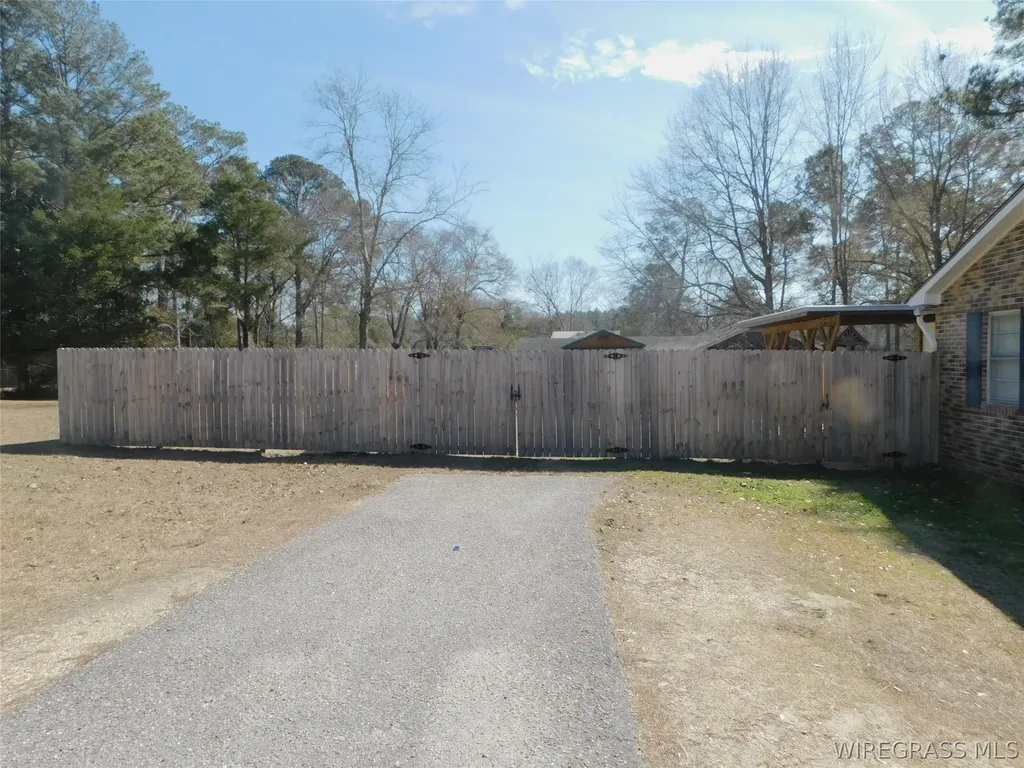 1100 Magnolia Street Andalusia AL 36420