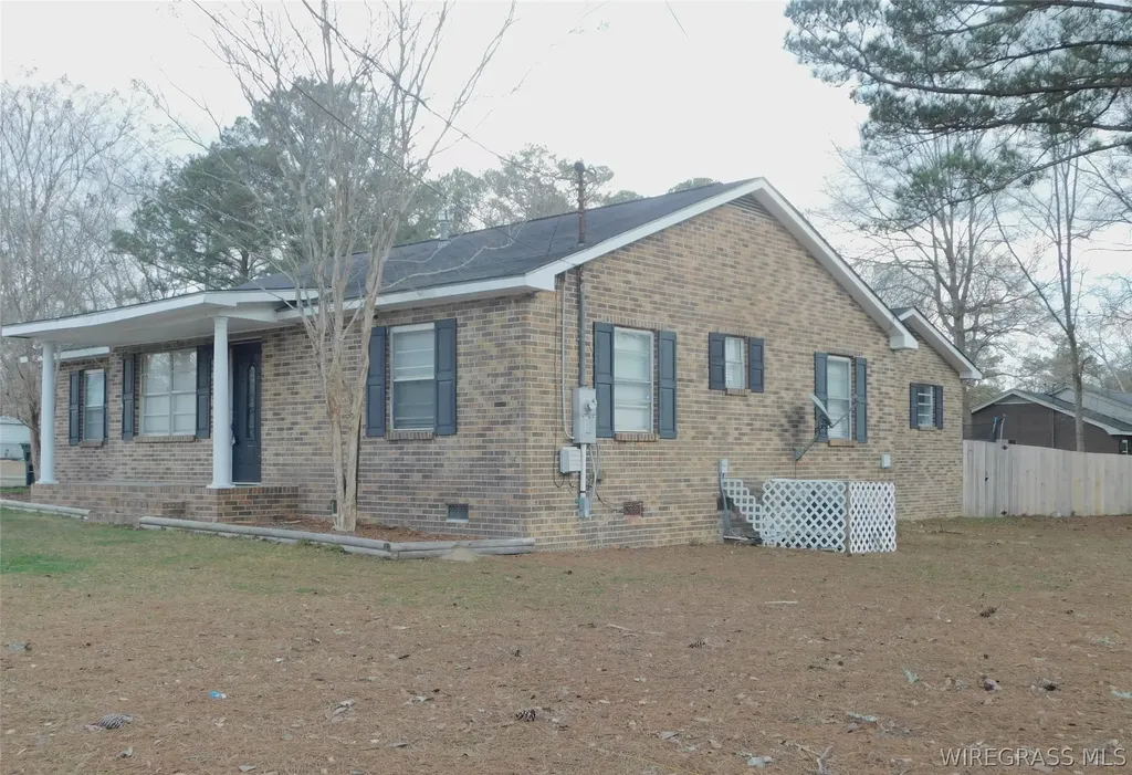 1100 Magnolia Street Andalusia AL 36420