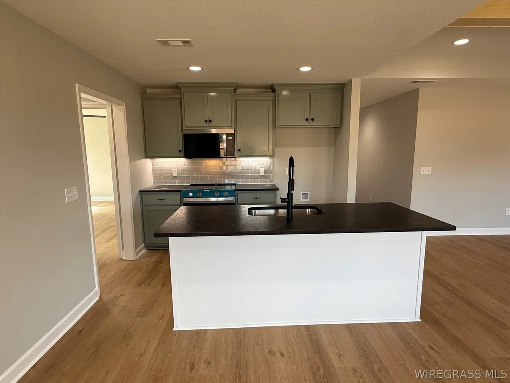 407 Brandi Avenue Enterprise AL 36330