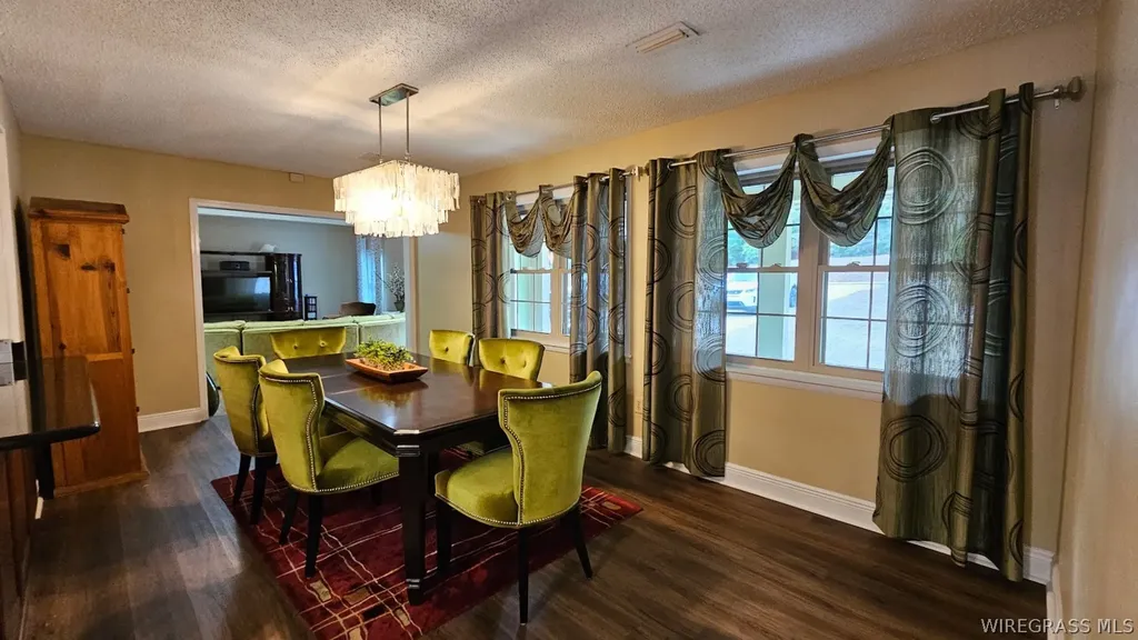 1425 Lakeview Road Ozark AL 36360