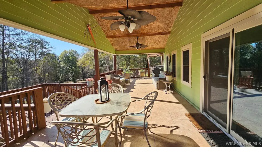 1425 Lakeview Road Ozark AL 36360