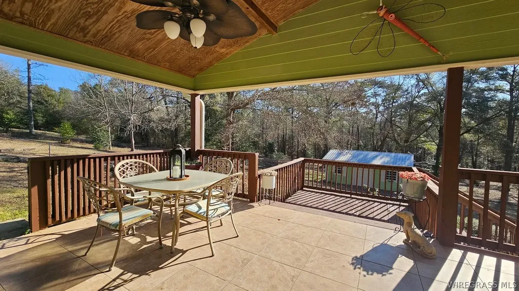 1425 Lakeview Road Ozark AL 36360
