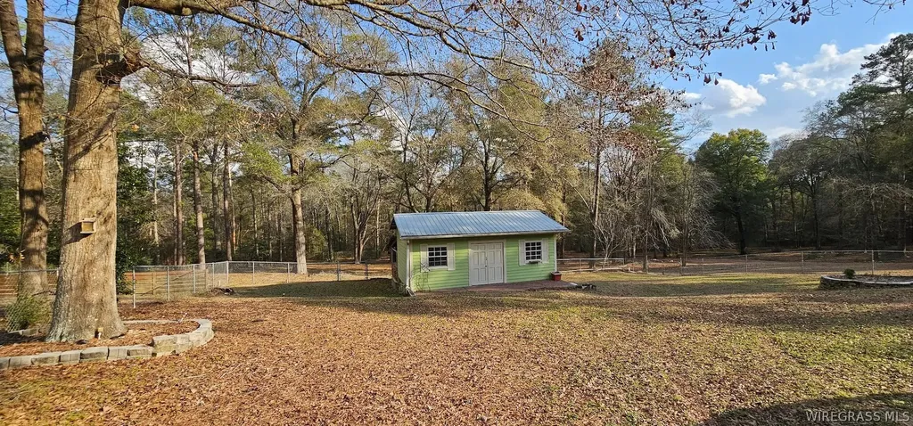 1425 Lakeview Road Ozark AL 36360