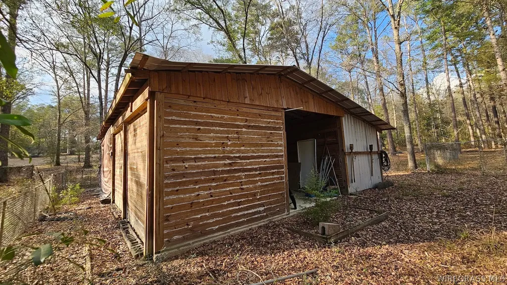 1425 Lakeview Road Ozark AL 36360