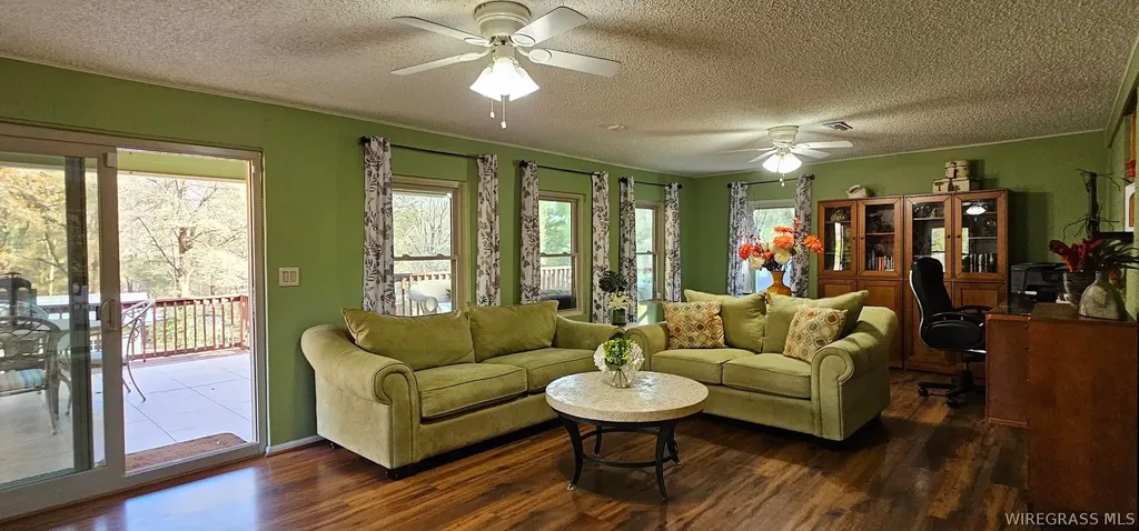 1425 Lakeview Road Ozark AL 36360