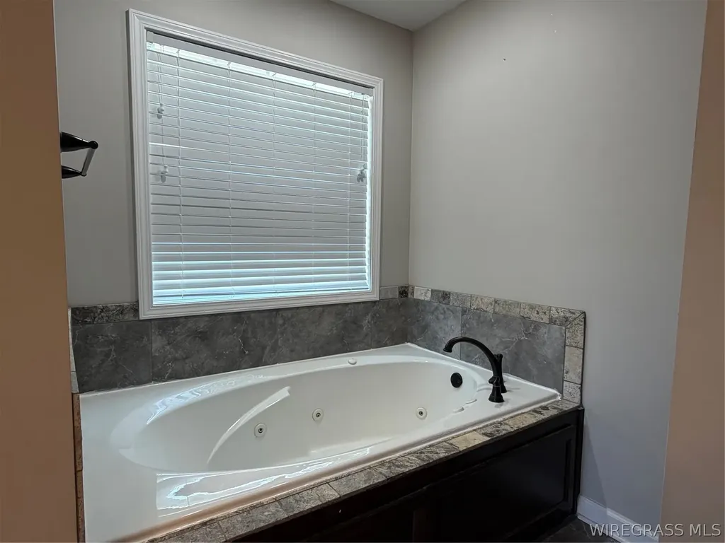 110 Longleaf Lane Enterprise AL 36330
