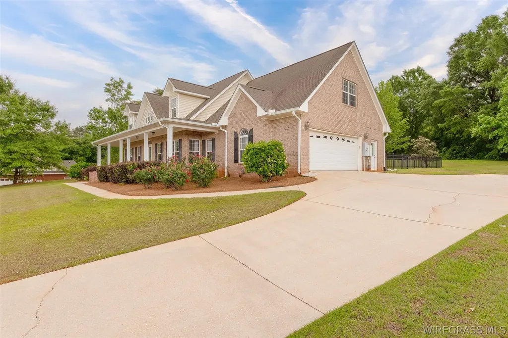 360 County Road 163 New Brockton AL 36351