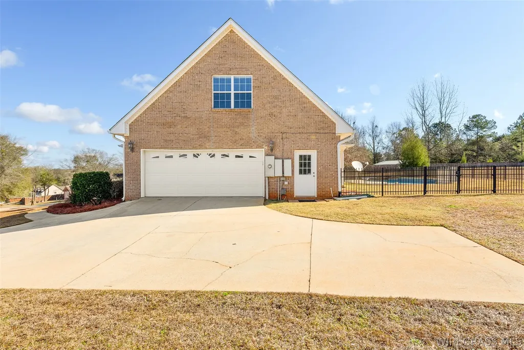 360 County Road 163 New Brockton AL 36351