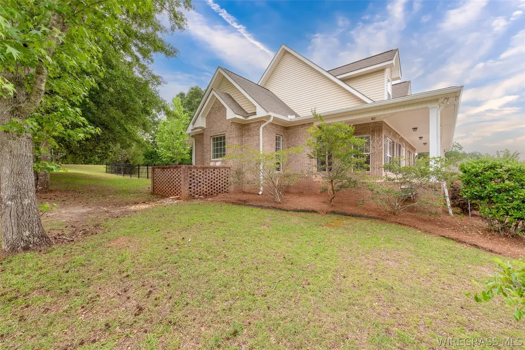 360 County Road 163 New Brockton AL 36351