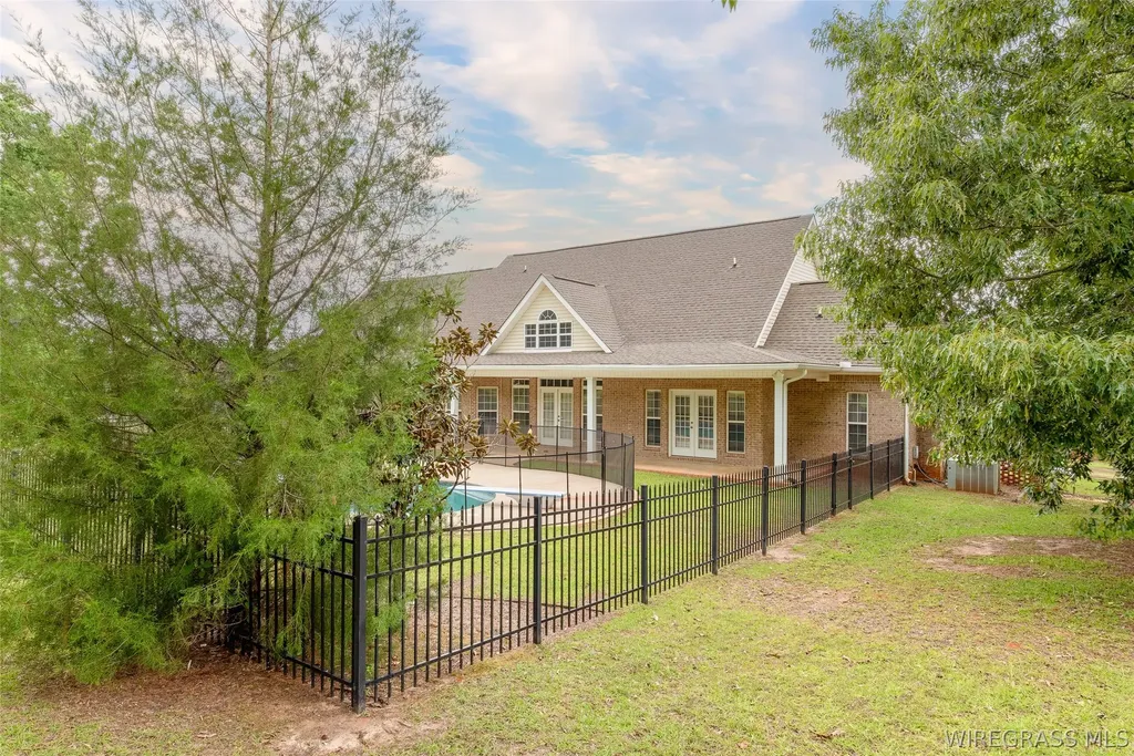 360 County Road 163 New Brockton AL 36351