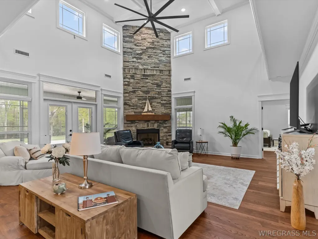 304 Rabbit Run Road Enterprise AL 36330