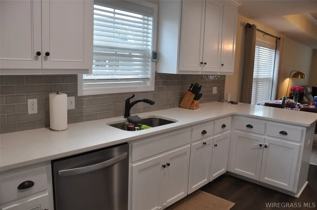 111 Mapleleaf Court Enterprise AL 36330
