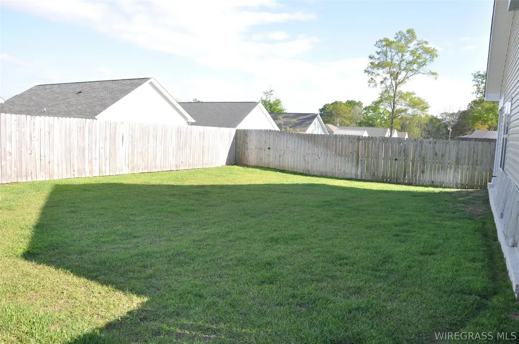 111 Mapleleaf Court Enterprise AL 36330
