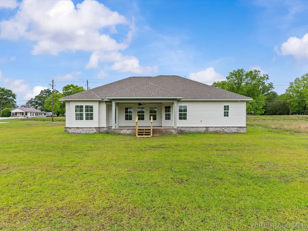 562 N John Street New Brockton AL 36351