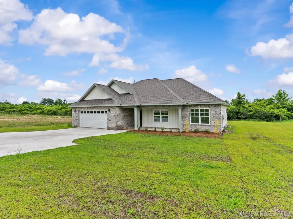 562 N John Street New Brockton AL 36351
