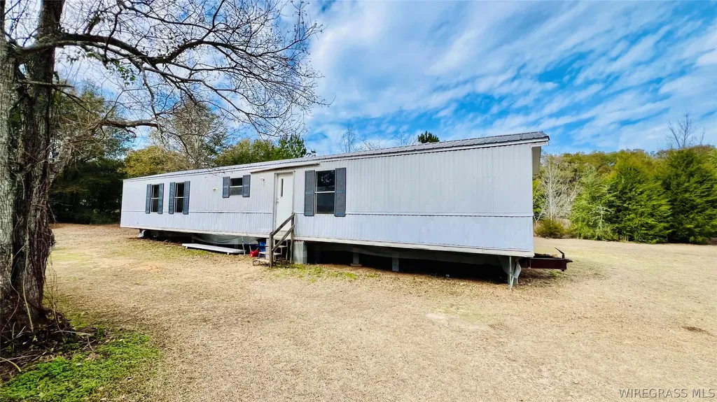 1062 Joe Bruer Road Daleville AL 36322