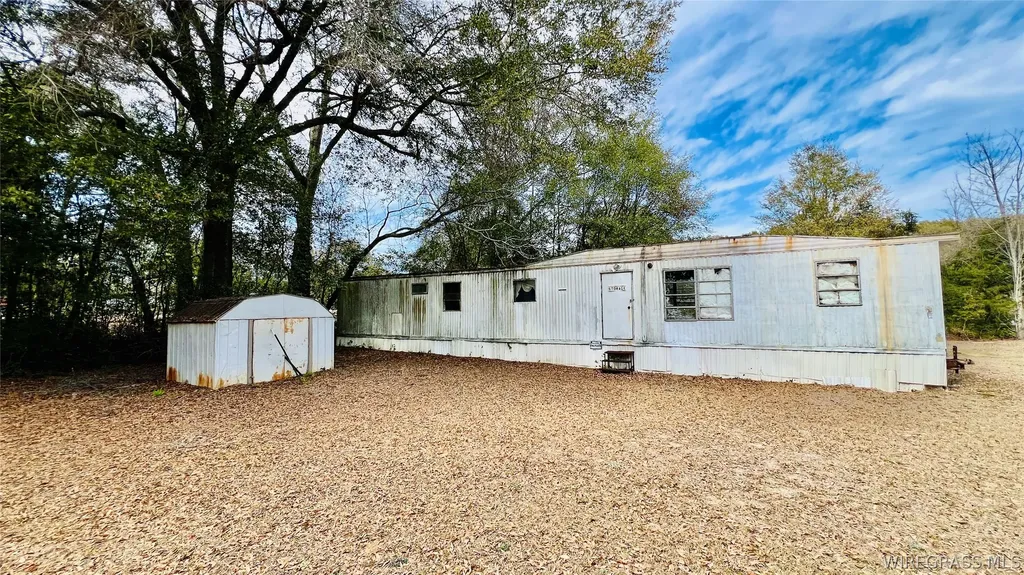 1062 Joe Bruer Road Daleville AL 36322
