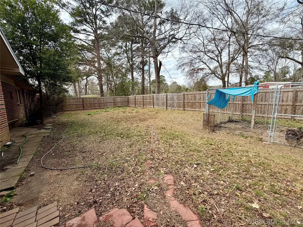 1216 Southland Drive Dothan AL 36301