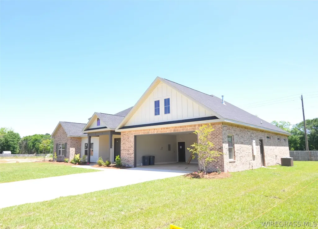 428 Bella Drive Enterprise AL 36330