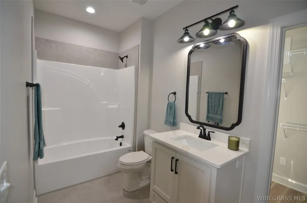 428 Bella Drive Enterprise AL 36330