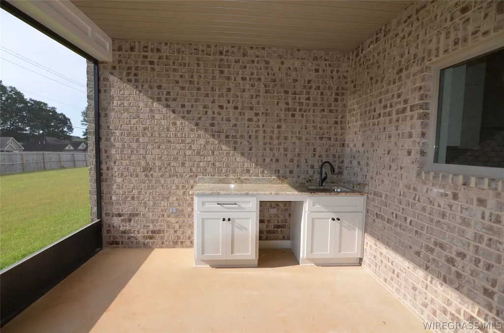 426 Bella Drive Enterprise AL 36330