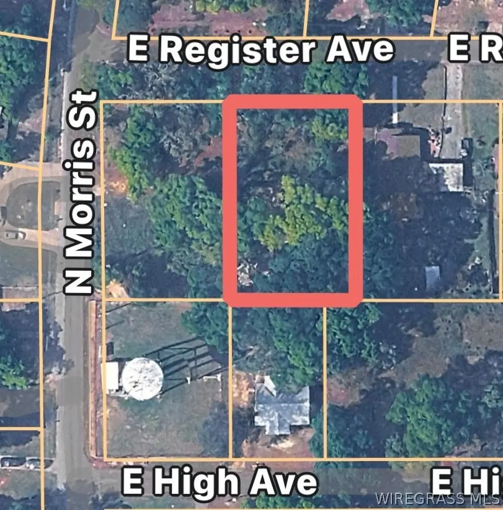 104 E Register Avenue Geneva AL 36340