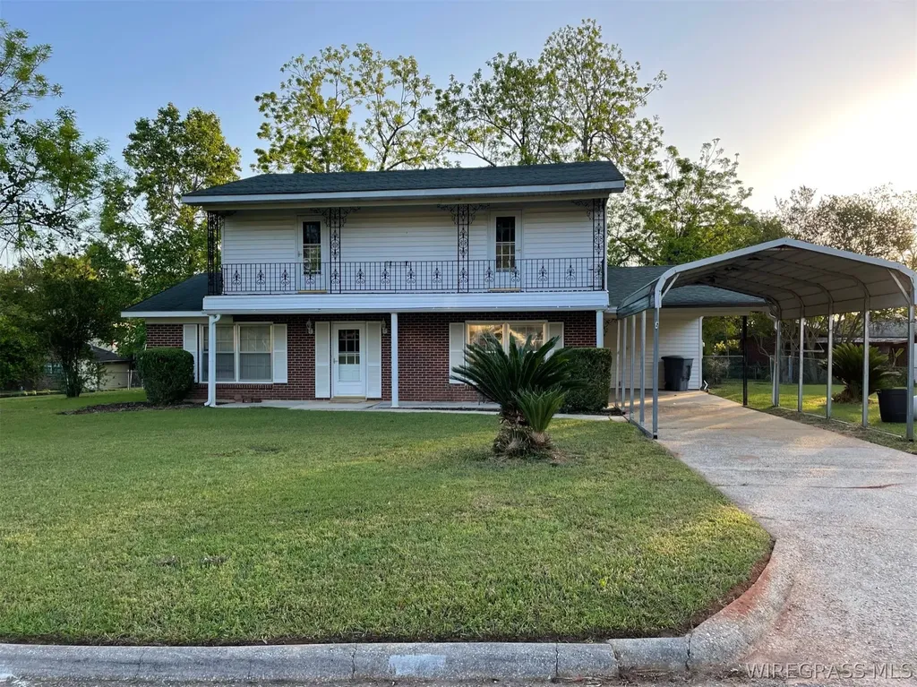 40 Andrews Drive Daleville AL 36322