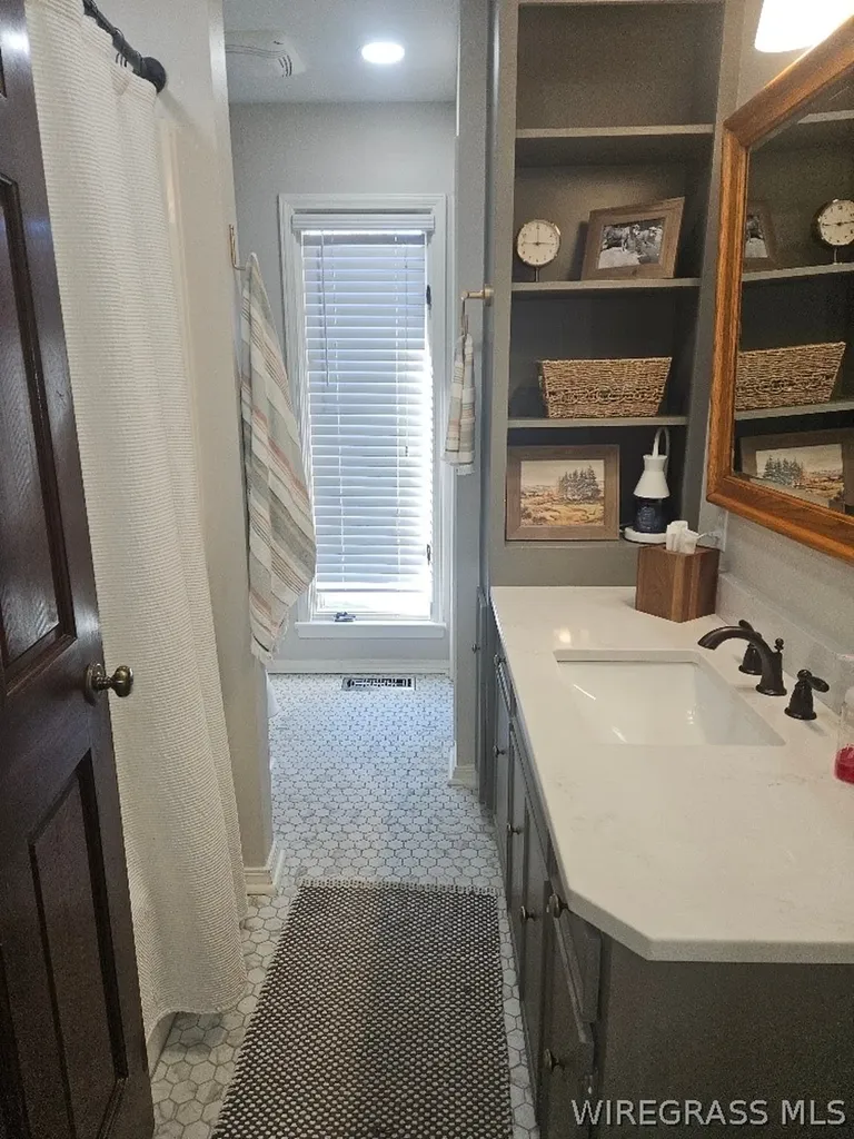 1019 Prestwood Bridge Road Andalusia AL 36421