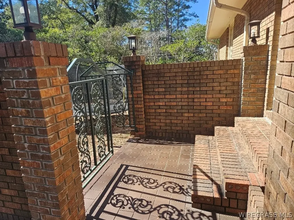 1019 Prestwood Bridge Road Andalusia AL 36421