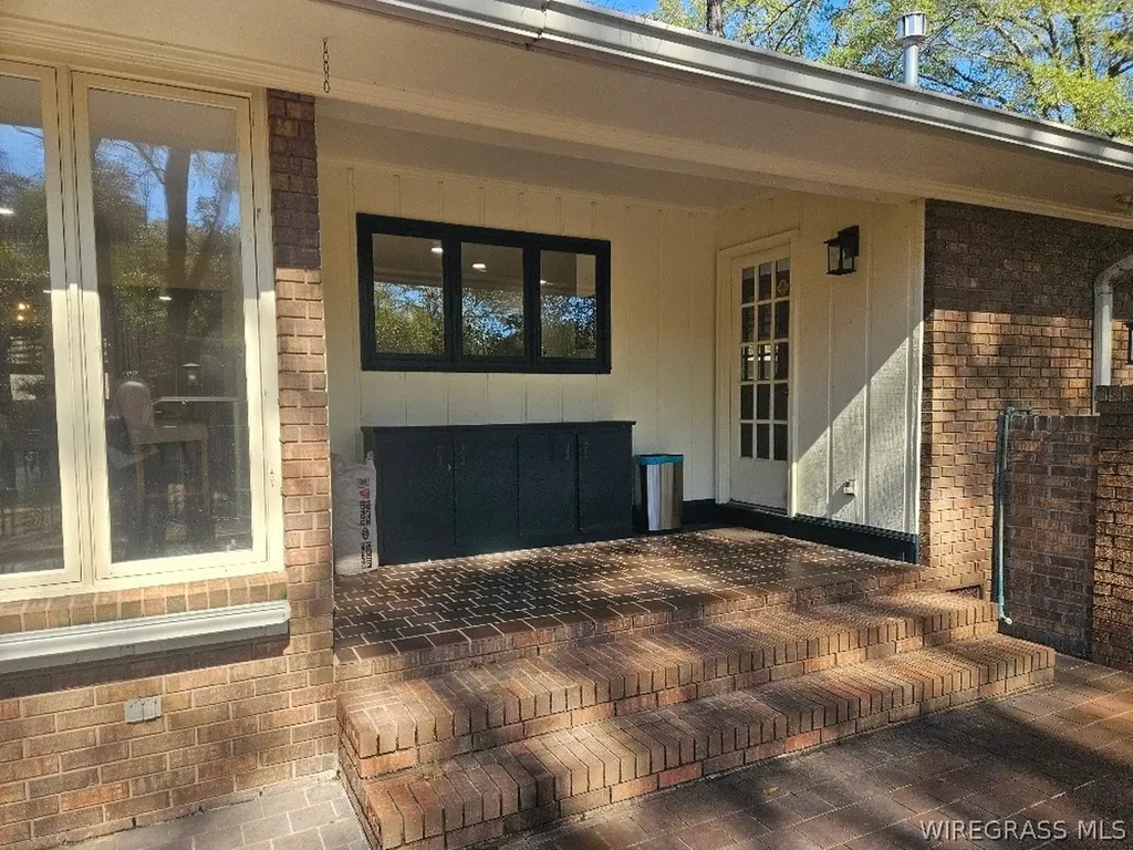 1019 Prestwood Bridge Road Andalusia AL 36421