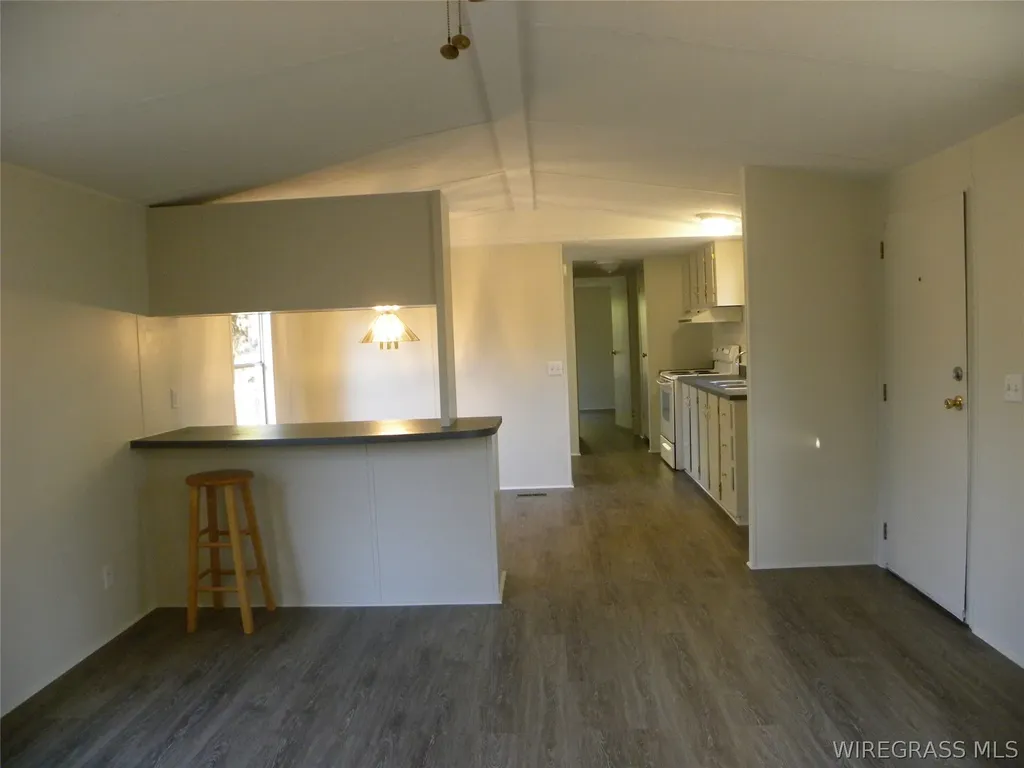 8369 County Road 54 Skipperville AL 36374