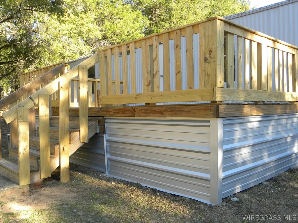 8369 County Road 54 Skipperville AL 36374