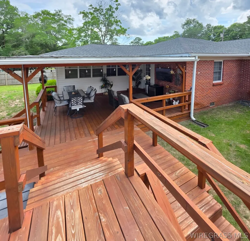 1129 Reese Avenue Elba AL 36323