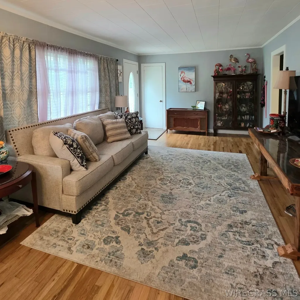1129 Reese Avenue Elba AL 36323