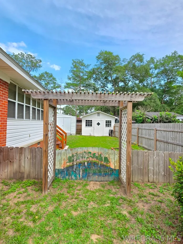 1129 Reese Avenue Elba AL 36323