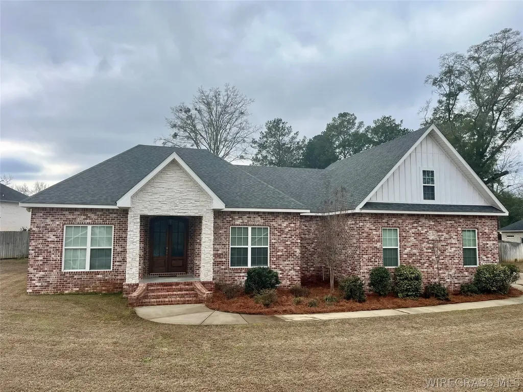 603 S Oak Ridge Drive Enterprise AL 36330