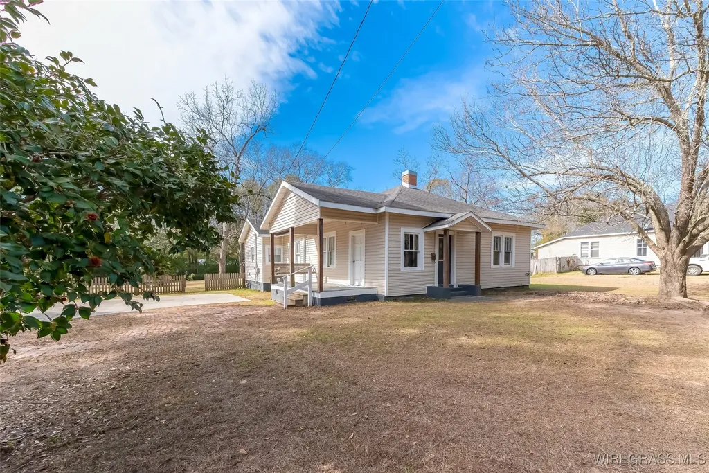 307 1st Avenue Andalusia AL 36420