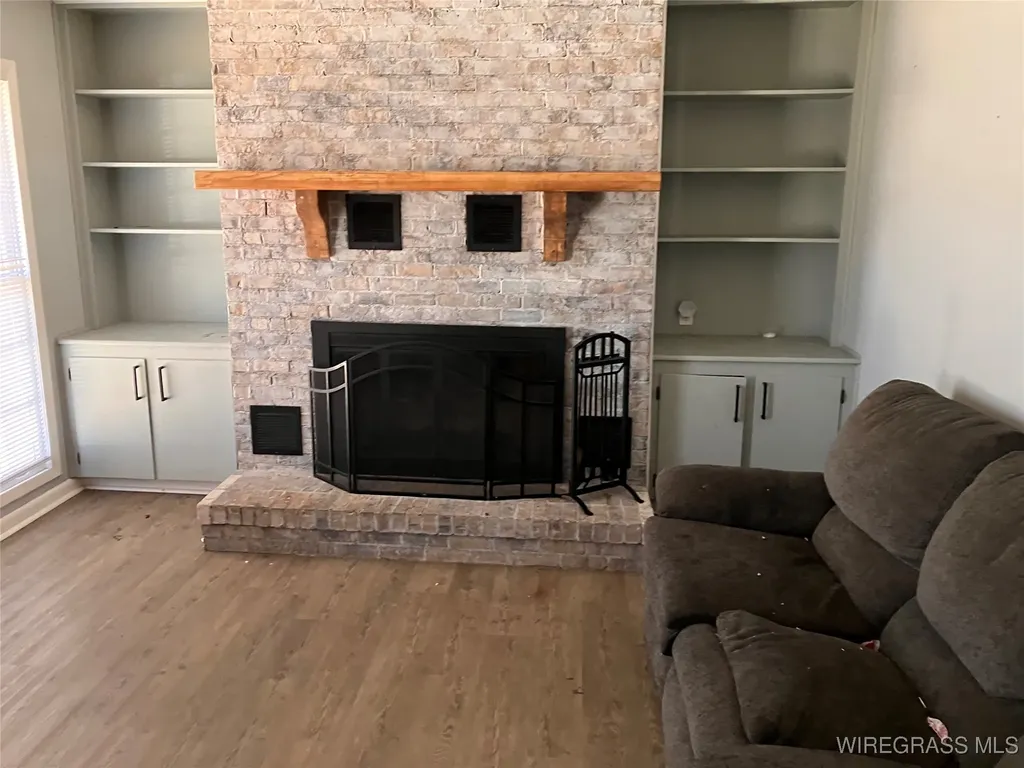 1176 Oak Avenue Elba AL 36323