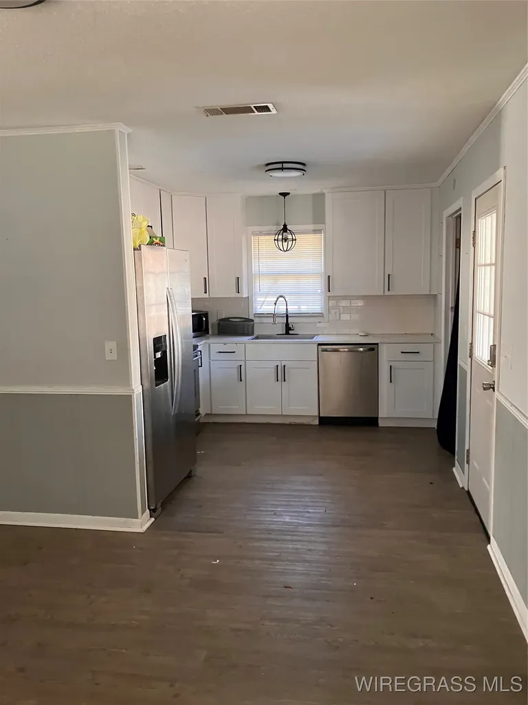 1176 Oak Avenue Elba AL 36323