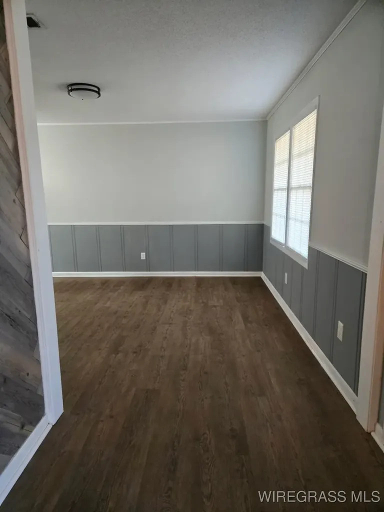 1176 Oak Avenue Elba AL 36323