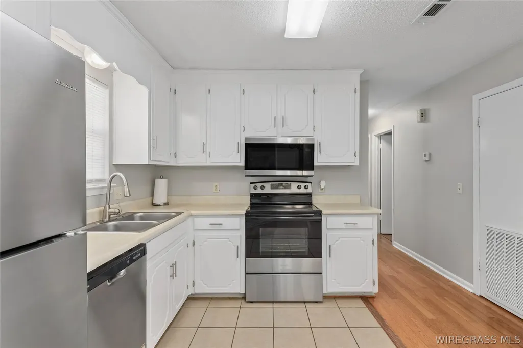 105 Fairfield Drive Enterprise AL 36330