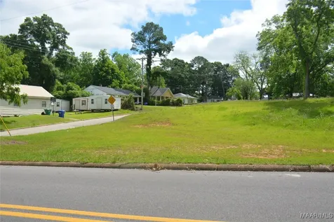 200 Banks Street Troy AL 36081