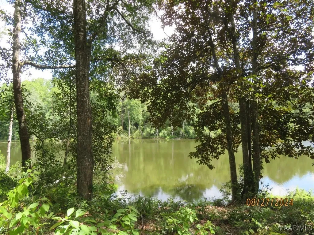 111 Oak Lake Drive Enterprise AL 36330