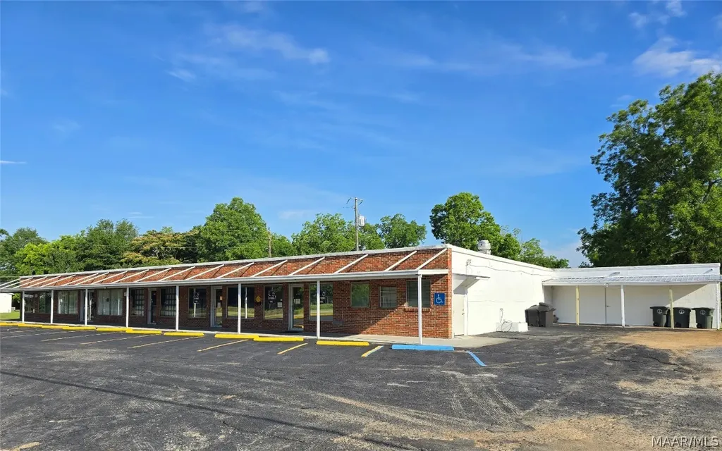 801 Daleville Avenue Enterprise AL 36330