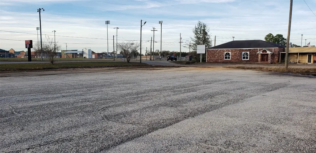 254 Donnell Boulevard Daleville AL 36322