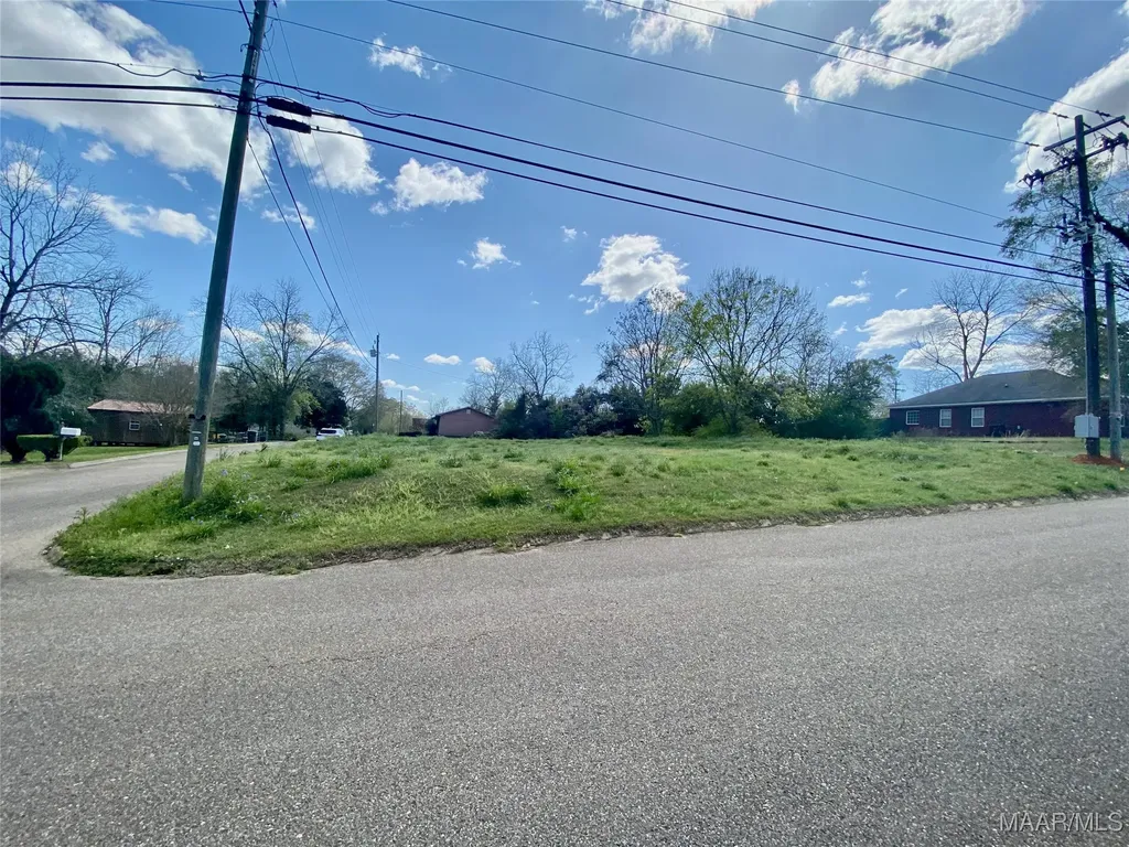 507 W Watts Street Enterprise AL 36330