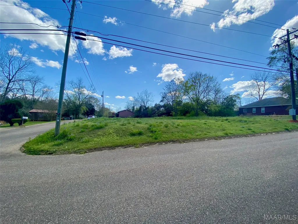 507 W Watts Street Enterprise AL 36330