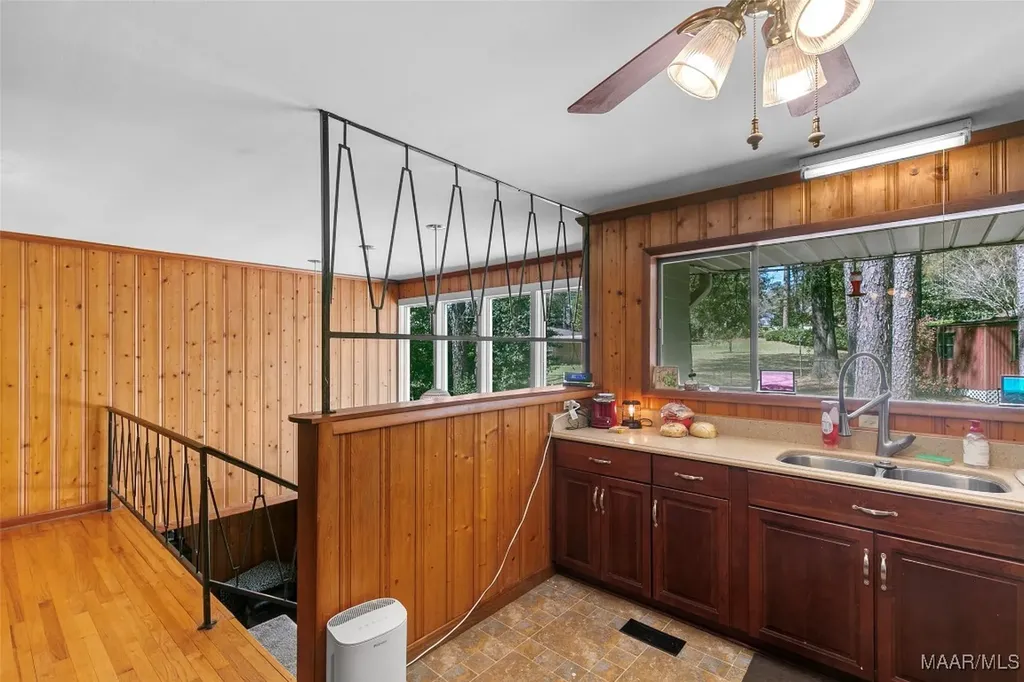 602 Cedar Drive Enterprise AL 36330