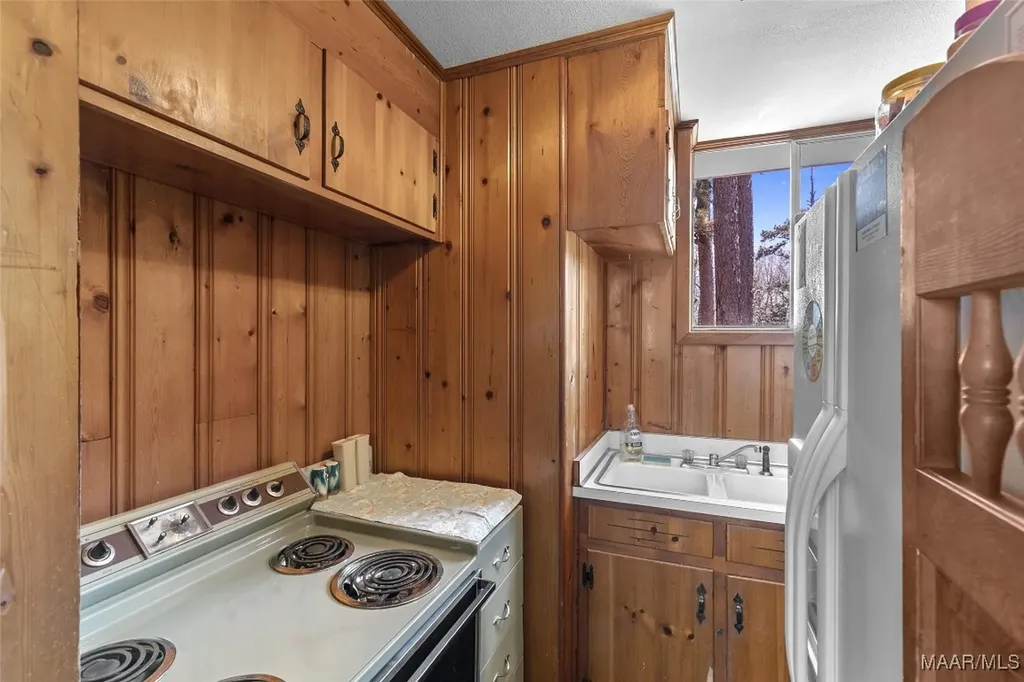 602 Cedar Drive Enterprise AL 36330